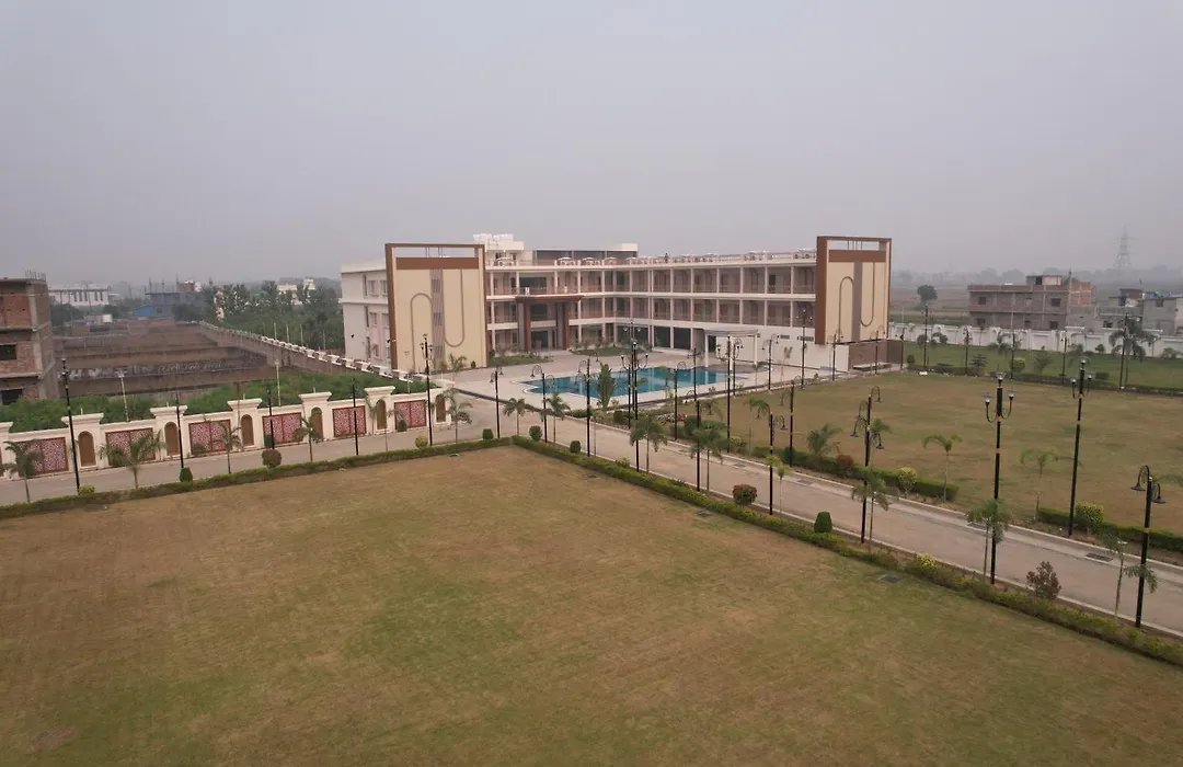 Nirvana Grand Hotel & Resort-1